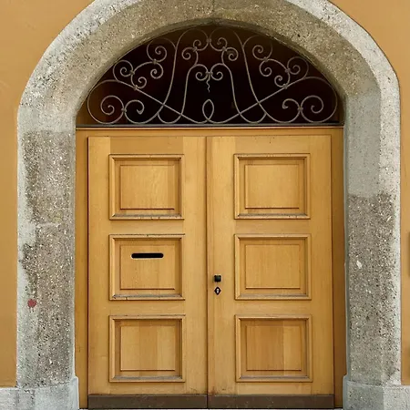 Löw 1 In The Heart Of By 360 Estates